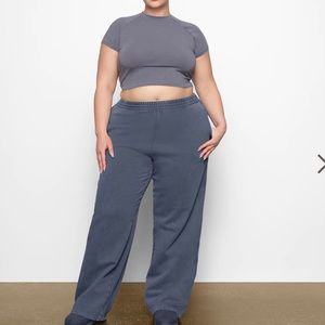 Skims boyfriend fleece pant